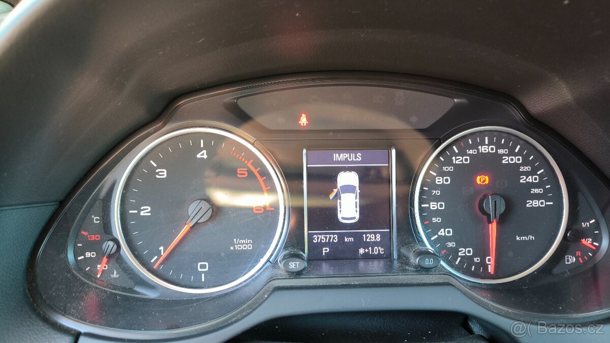 AUDI Q5 2.0 TDI 4X4 - 10