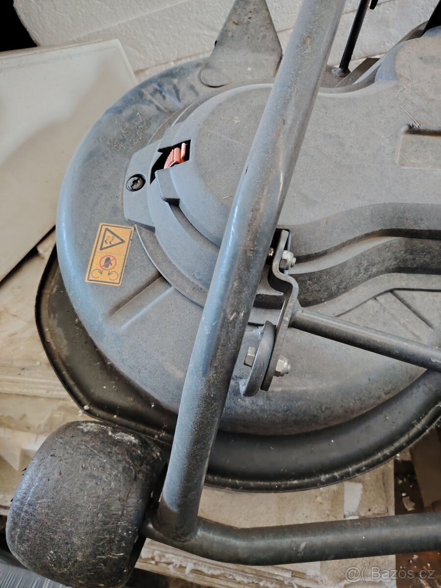 Žací ústrojí - 10