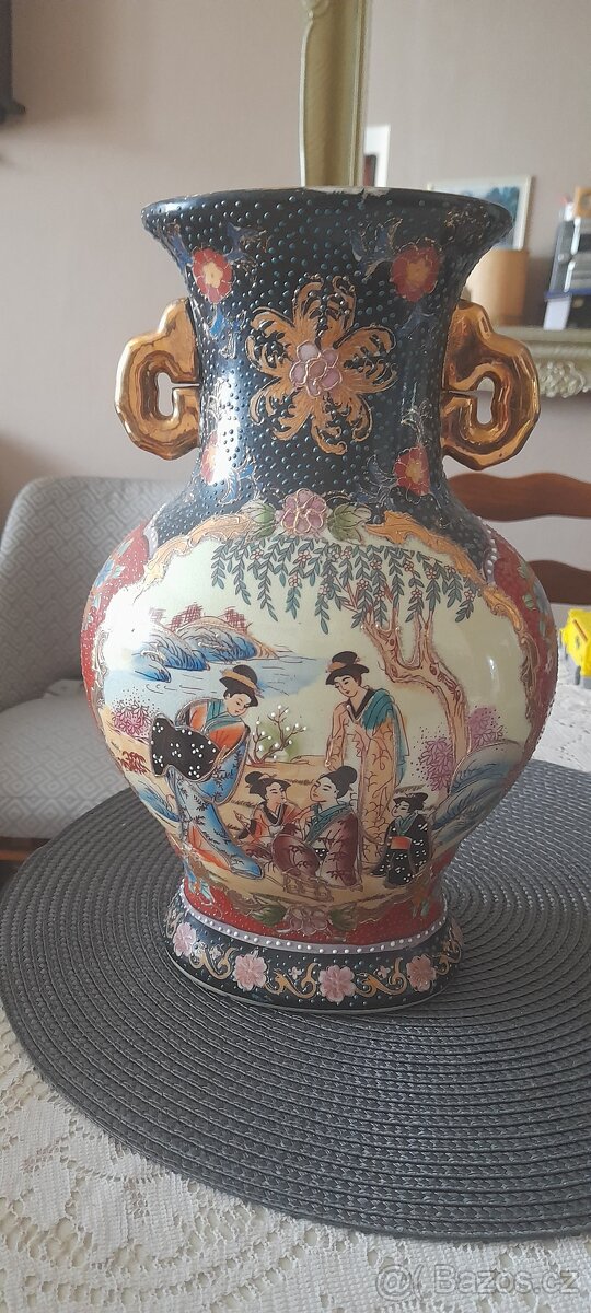 Mohutná porcelánová váza čínská - 10