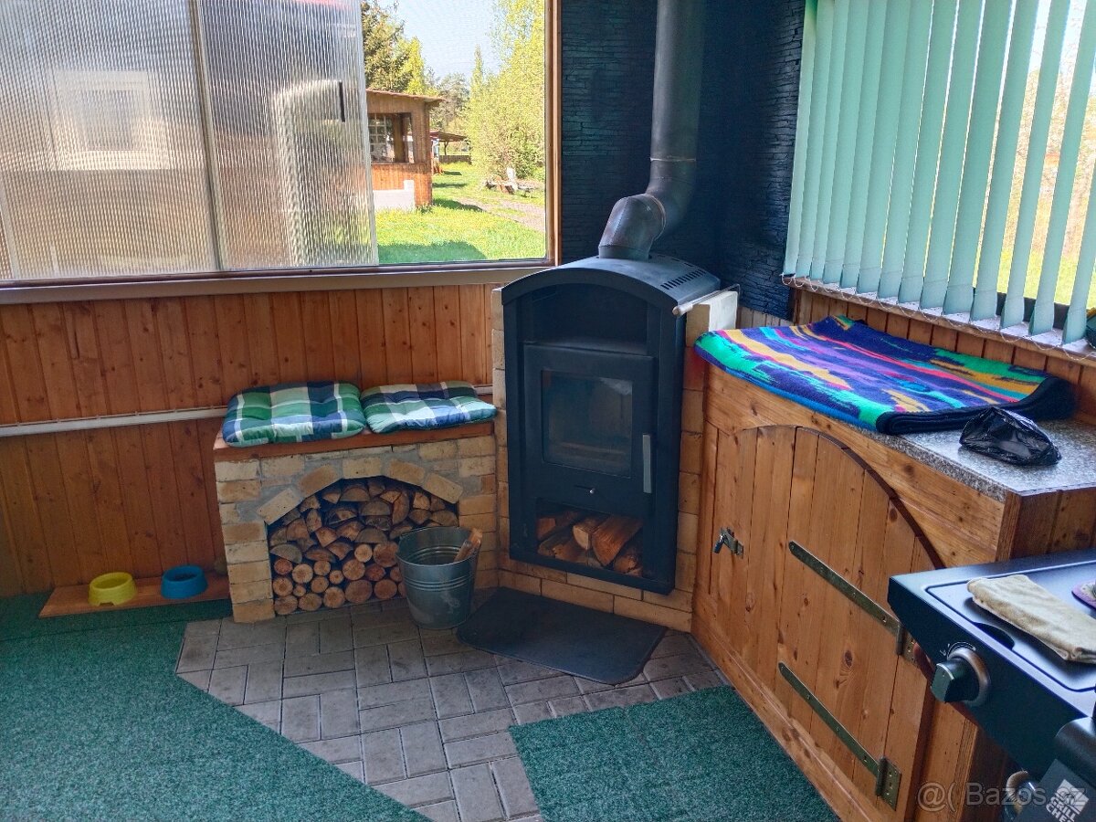 Prodej KARAVANU s Dřevěnou přístavbou . - 10