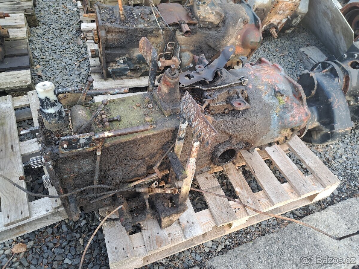 Zetor uřI převodovka i rozvodovka - 10