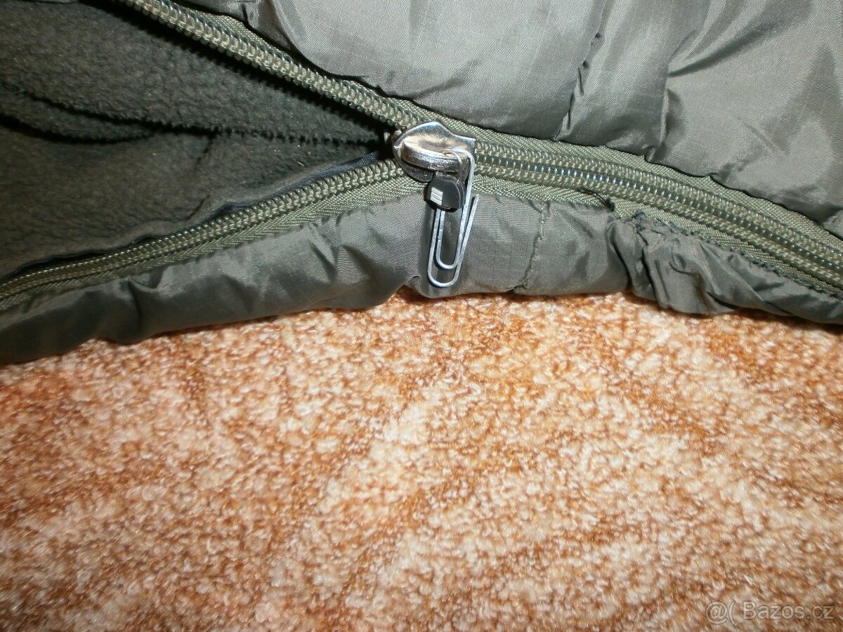 Prodám spací pytel - 10