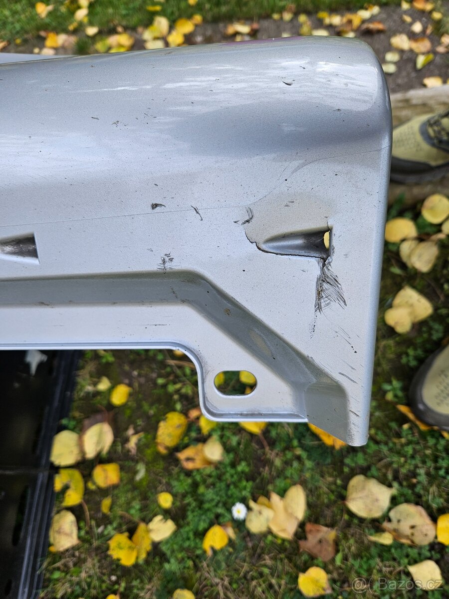 Prodám dìly na mercedes sl - 10