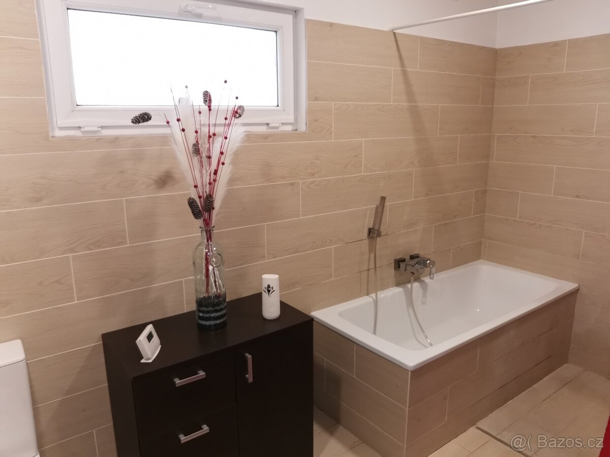 Prodej rodinného domu 113 m2, pozemek 865 m2 - 10