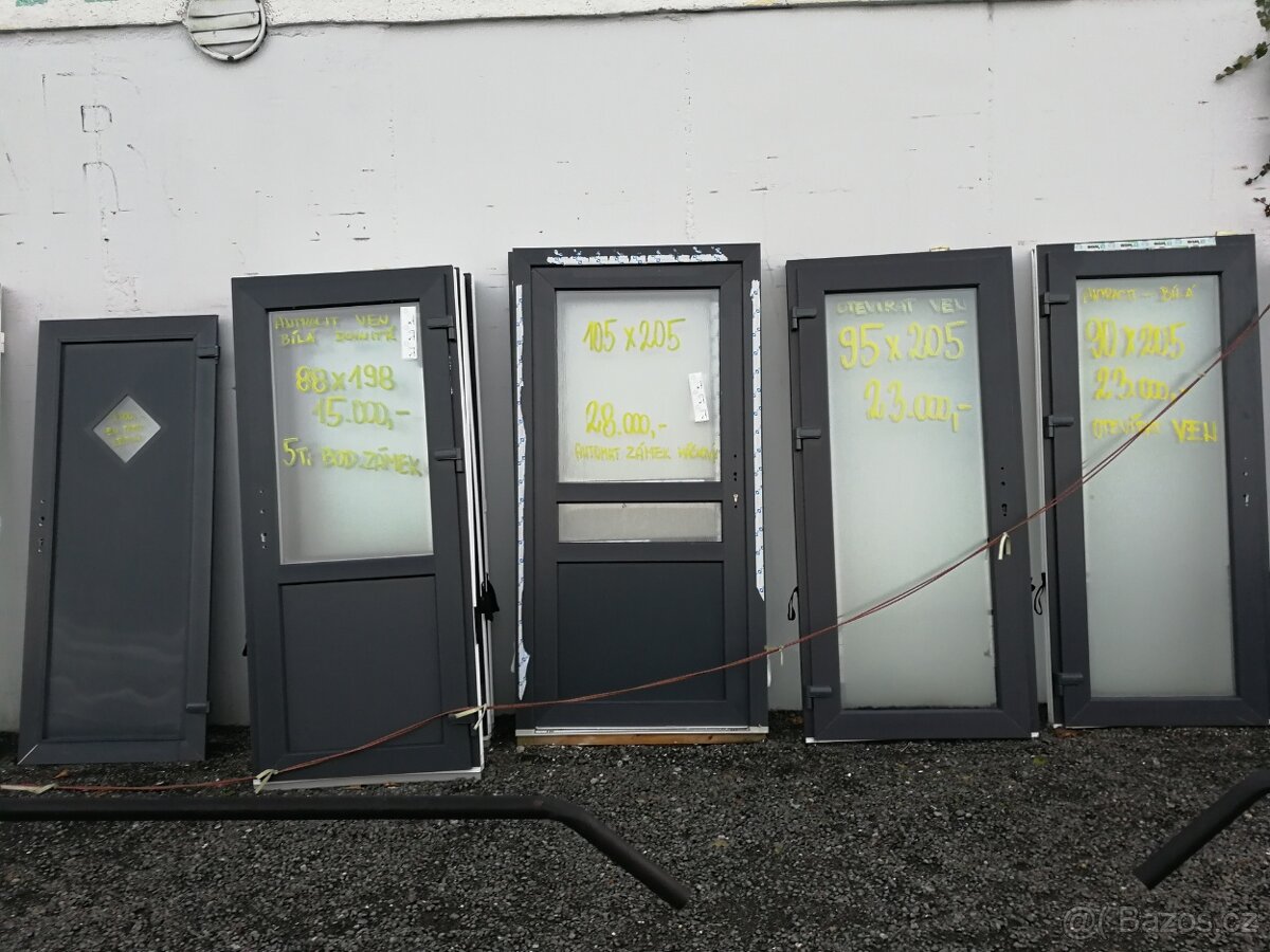 dveře dvoukřídlé - 10