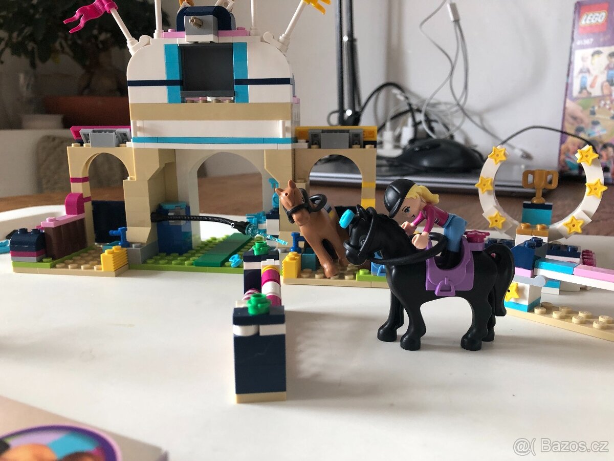 LEGO 41367 - Stephanie a parkurové skákání - 10