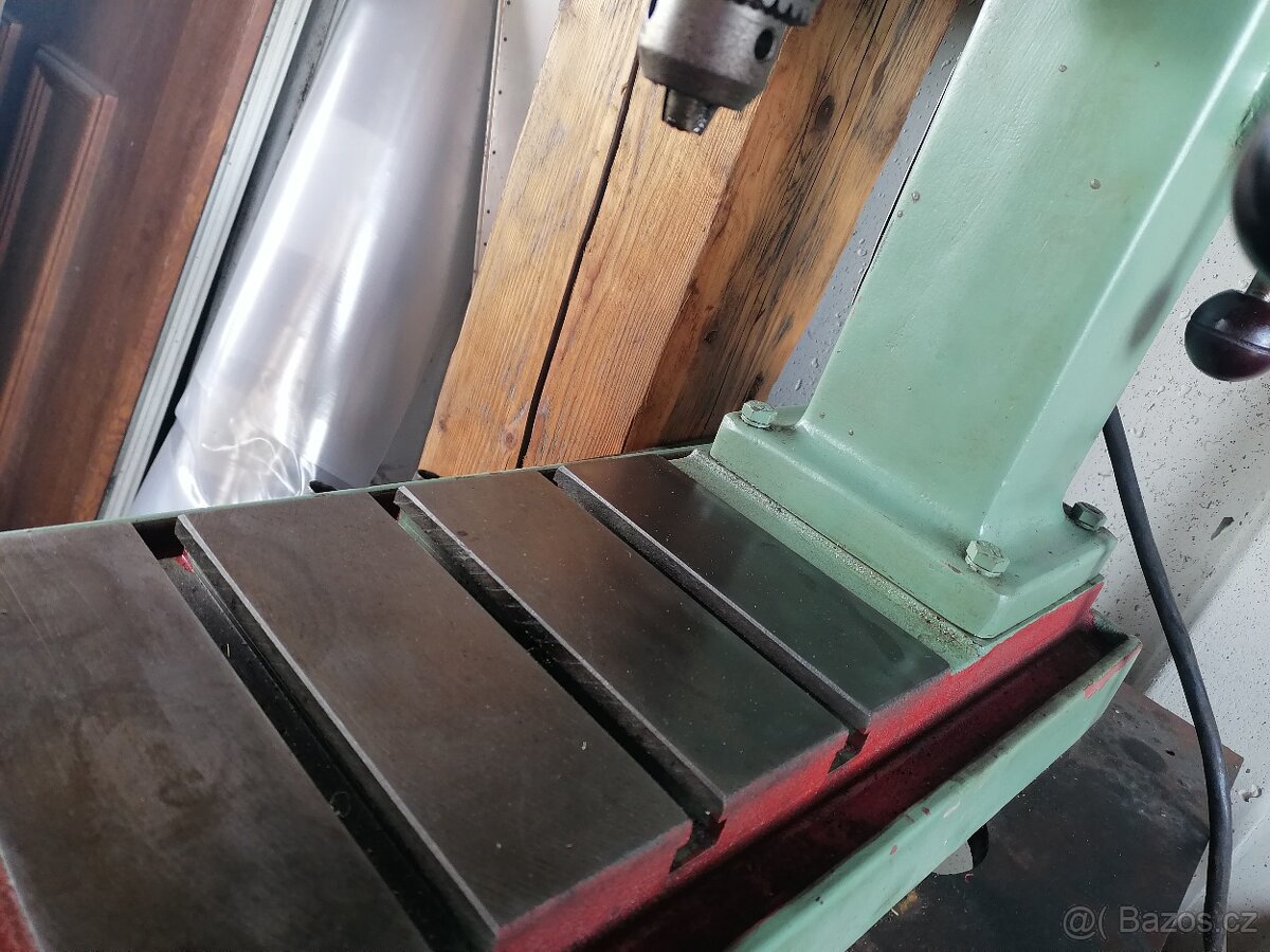 Stojanová vrtačka Jihokov Top stav - 10