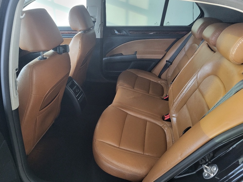 Škoda Superb 2.0 TDI Elegance,2012,DSG - 10