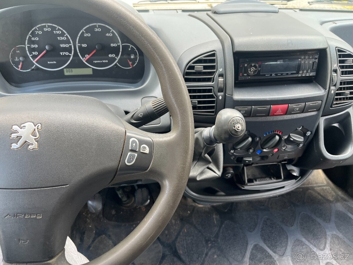 Peugeot Boxer 2.0Hdi Bus 9 míst - 10