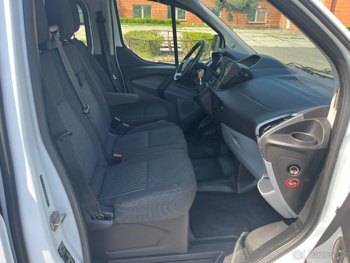 Ford Transit Custom, 2,2 TDCI 9 míst, tažné - 10