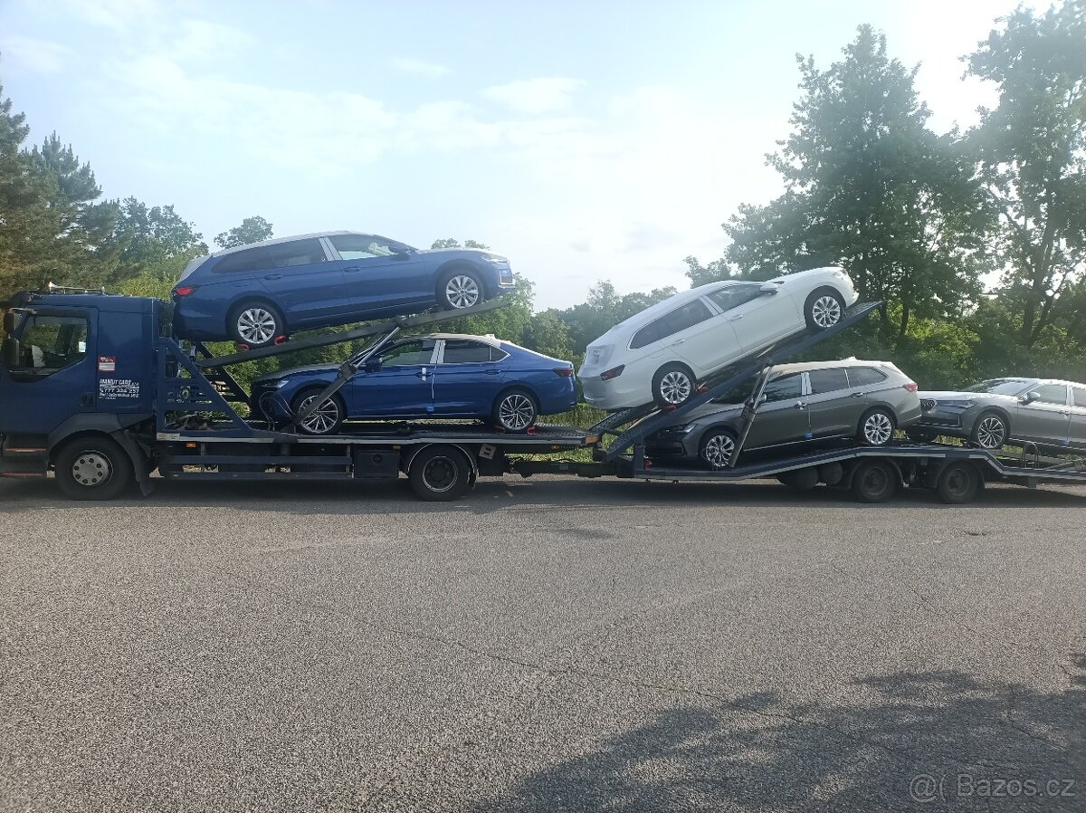 Řidič autopřepravníku Mercedes-benz - 10