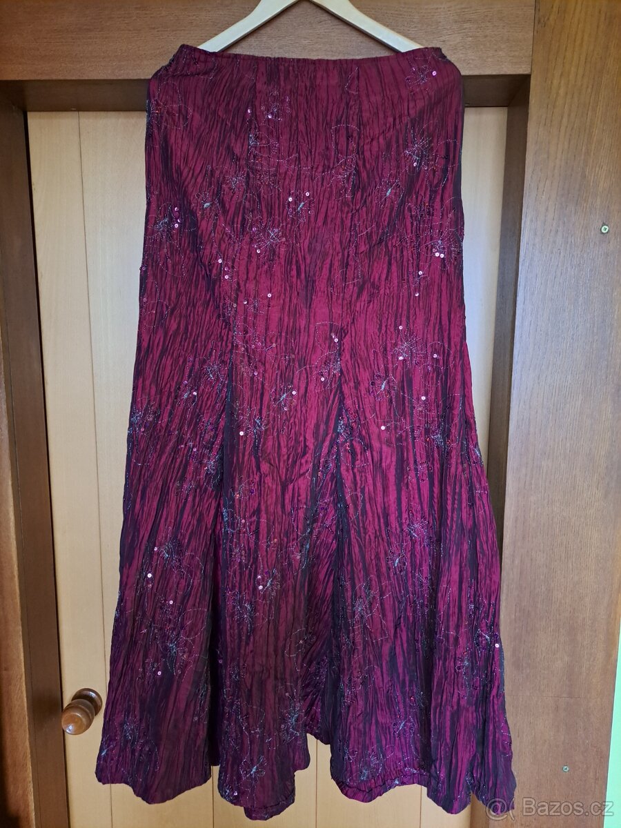 Balík dámského oblečení vel. M (14 kusů) - 10