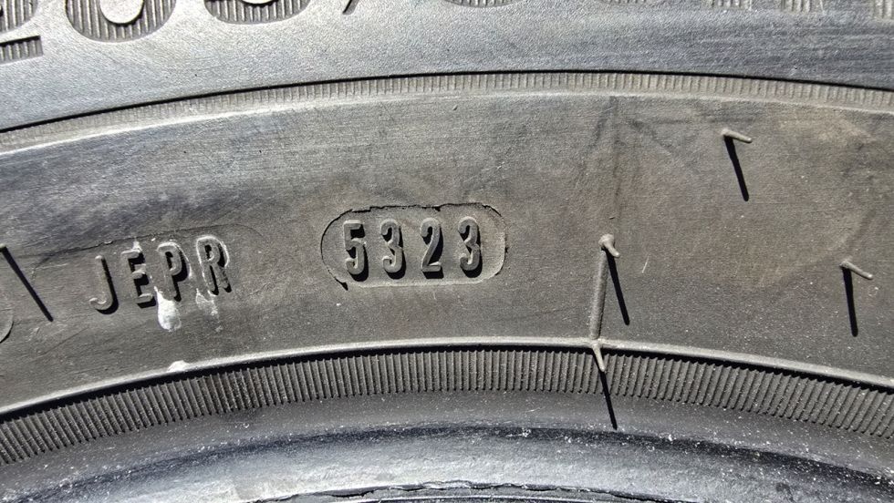 Zimní pneu 205/60/16 Dunlop - 10