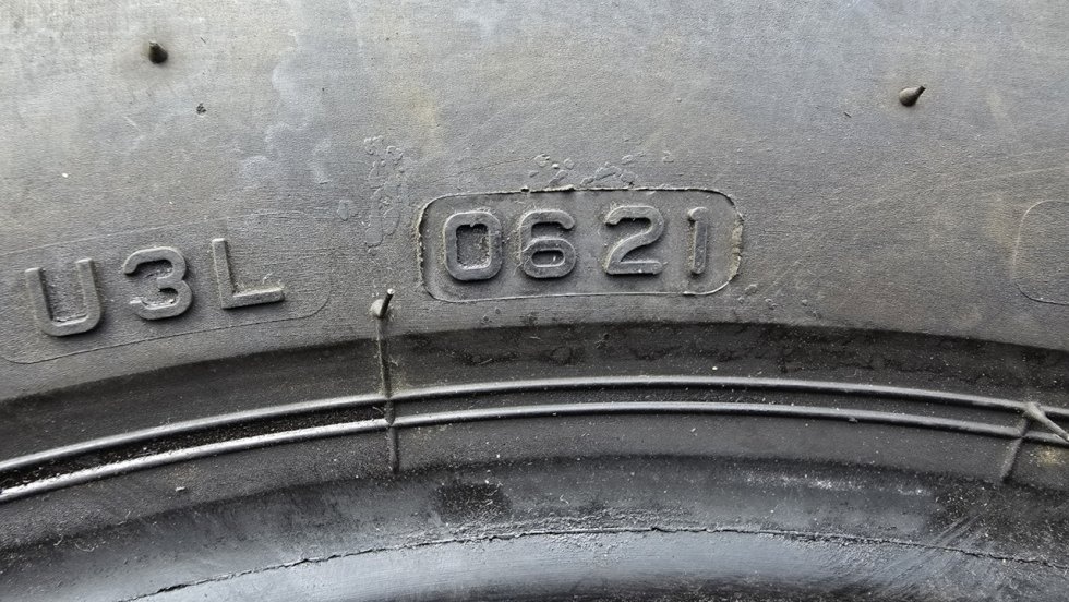 Letní pneu 225/55/17 Bridgestone - 10