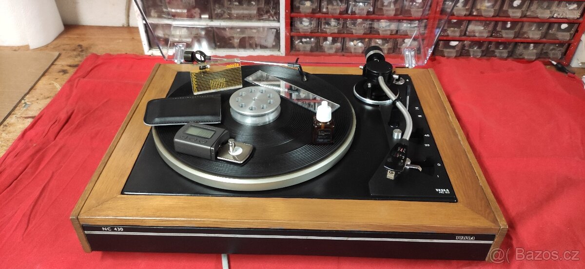 Gramofon Tesla NC 430 - 10