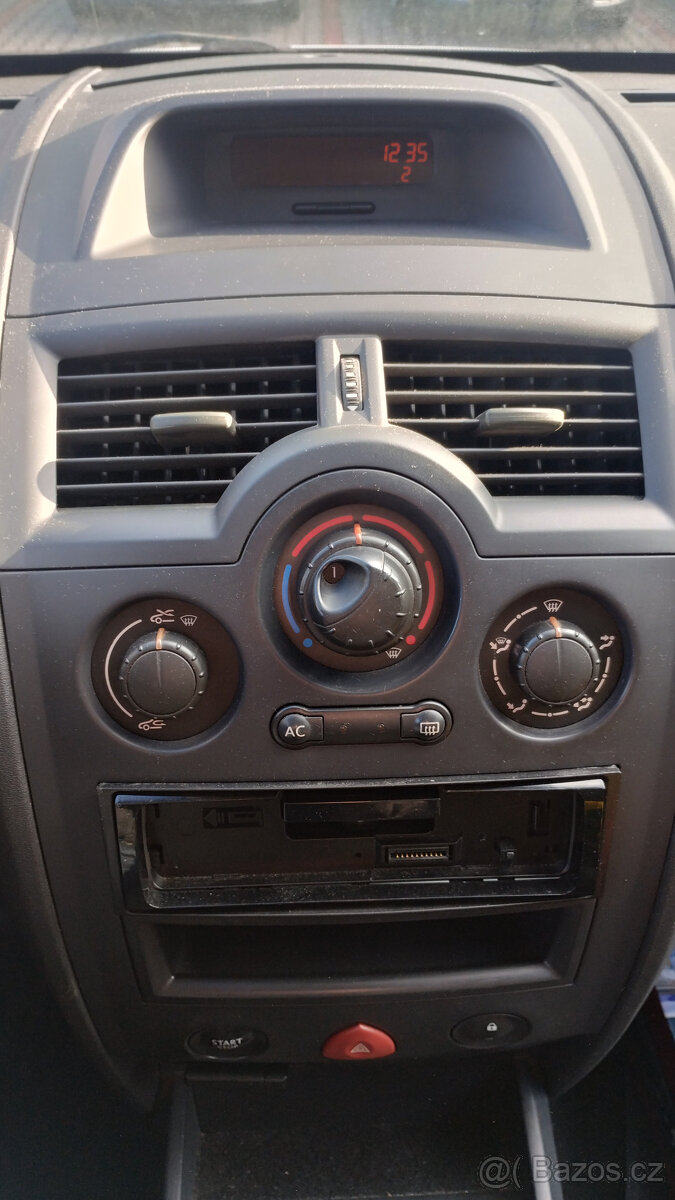 Renault Megane II 1.4 kombi r.v. 2003 - 10