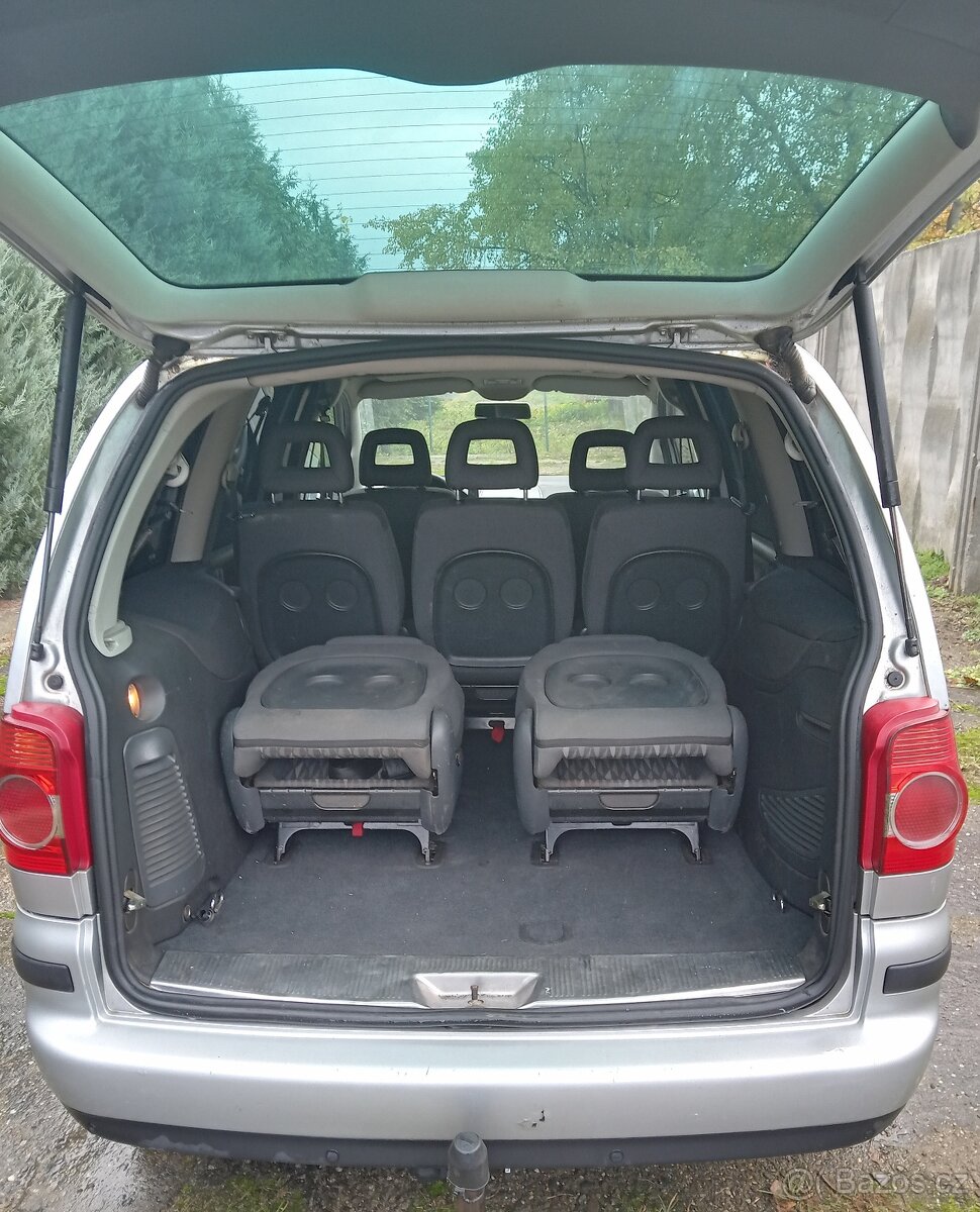 VW SHARAN,rv.6/2010,1.9TDi-96kW,221tis.km,nová STK - 10