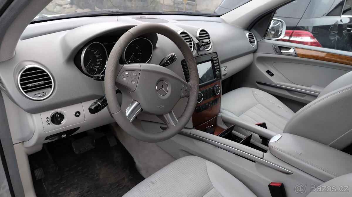 Náhradní díly na Mercedes-Benz - ML - w164 - 10