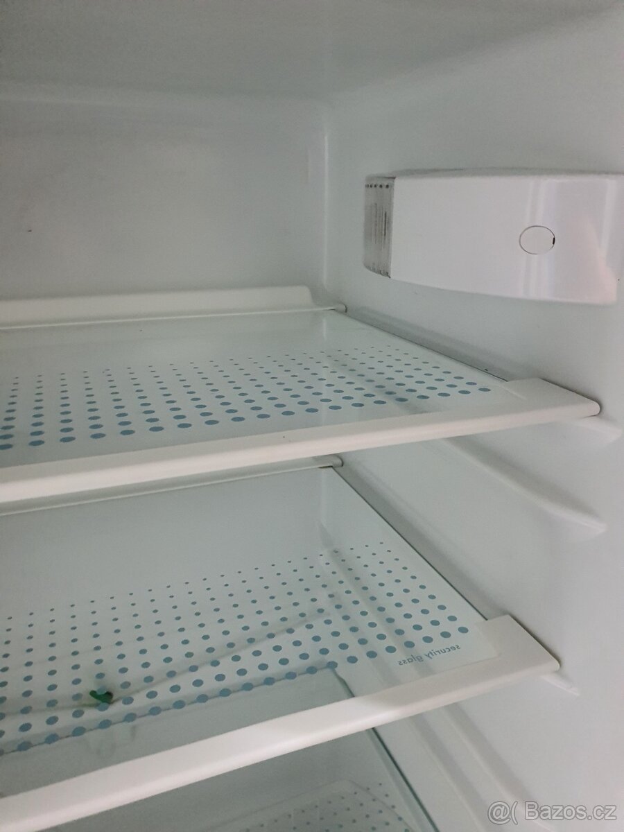 nerez úsporná lednice lednička – chladnička s mrazákem - 10