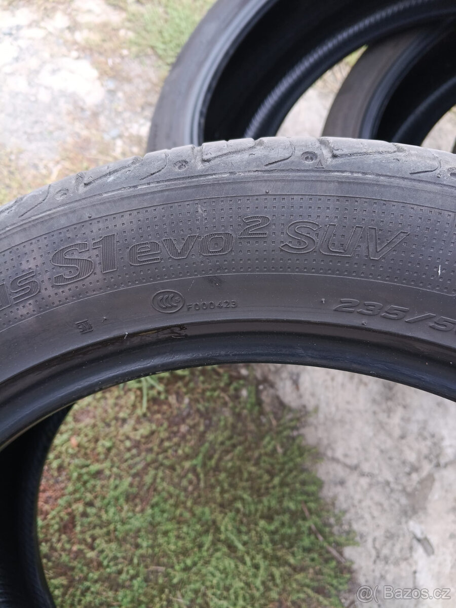 letní pneu 235/50R19 Hankook - 10