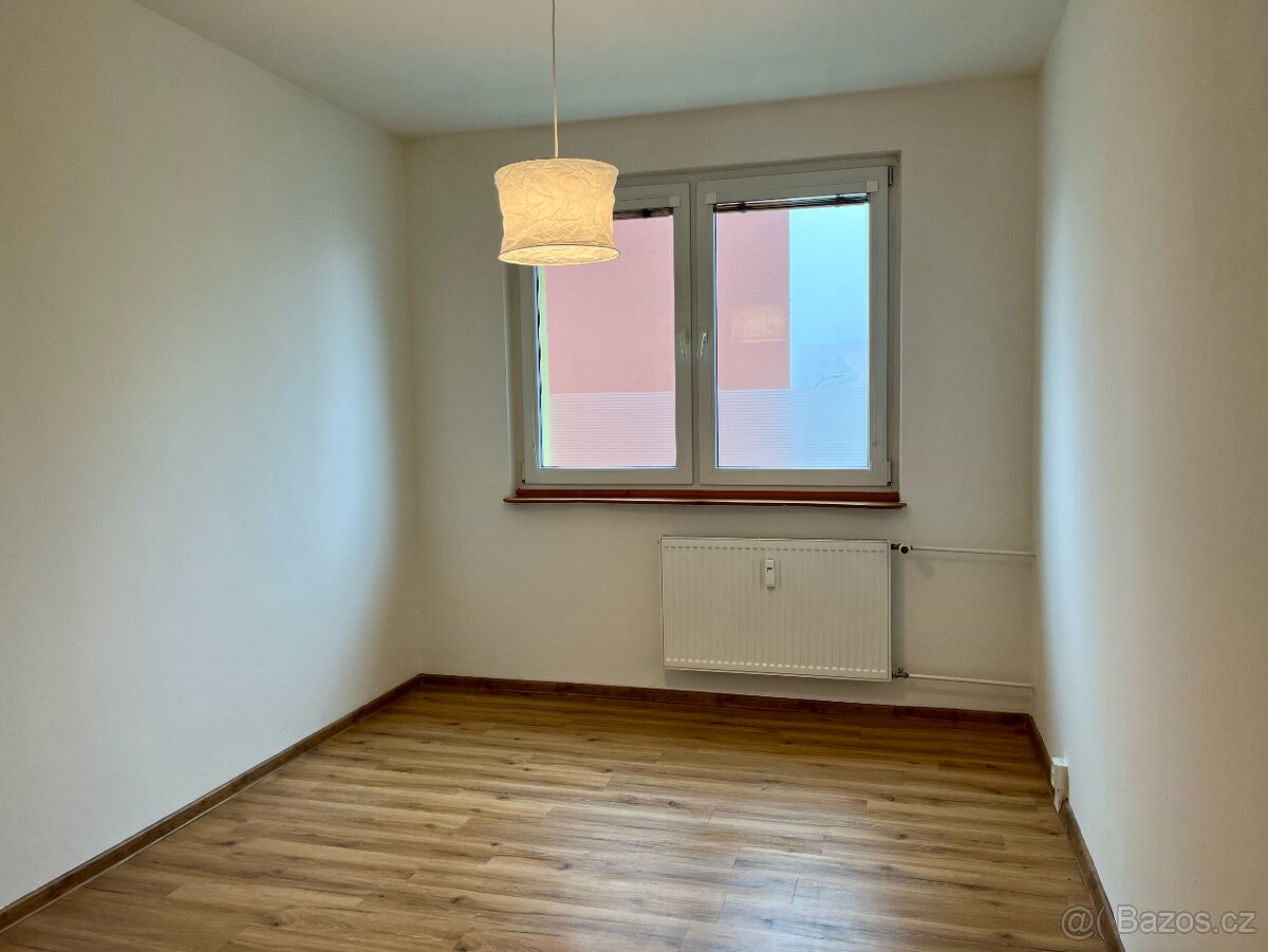Prodej prosvětleného bytu 2+1 57m² - Lužická - 10