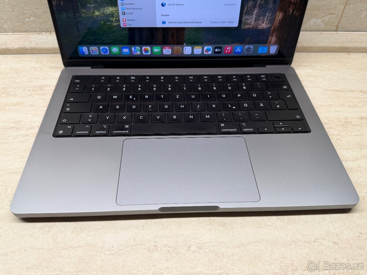 MacBook Pro 14" / M1 Pro / 16GB / 512GB / vesmírne šedý - 10