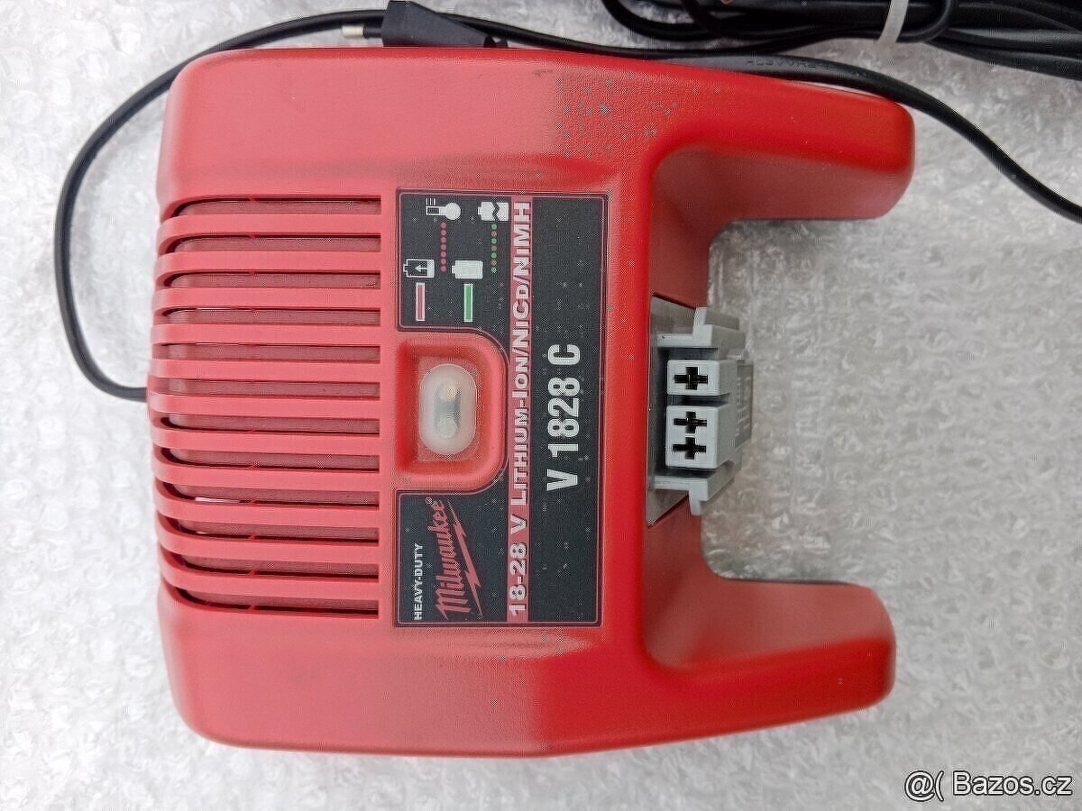 WURTH-MILWAUKEE AKU BOURACÍ KLADIVO - 10