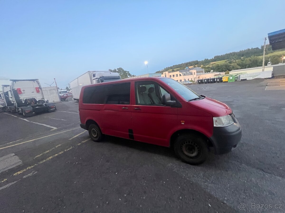 VW Transporter T5 - 10