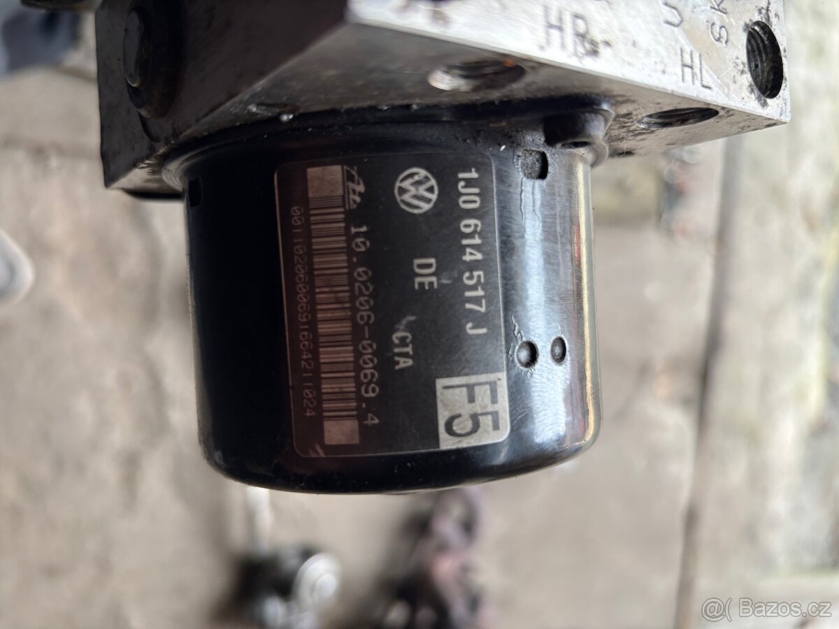 Náhradní díly - 10