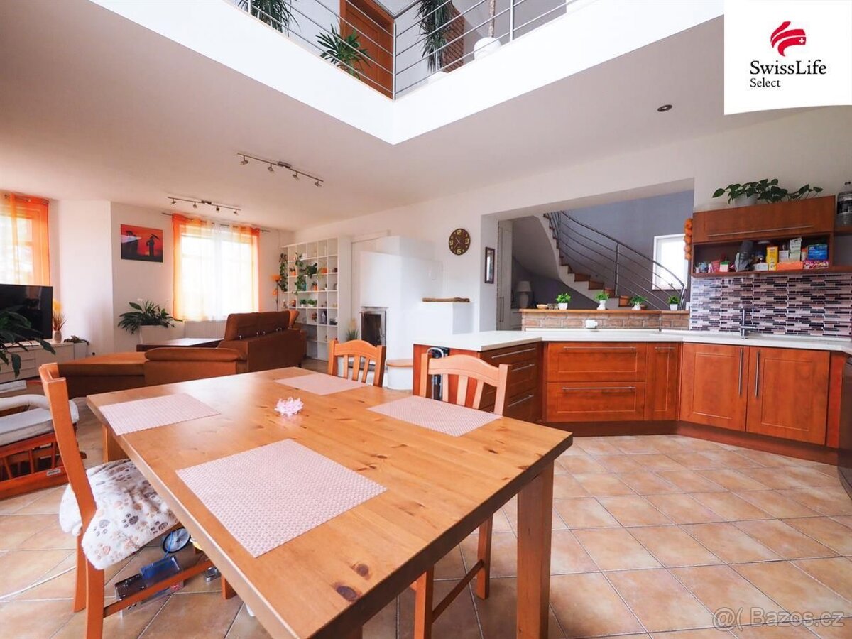 Prodej rodinného domu 188 m2, Polnička - 10