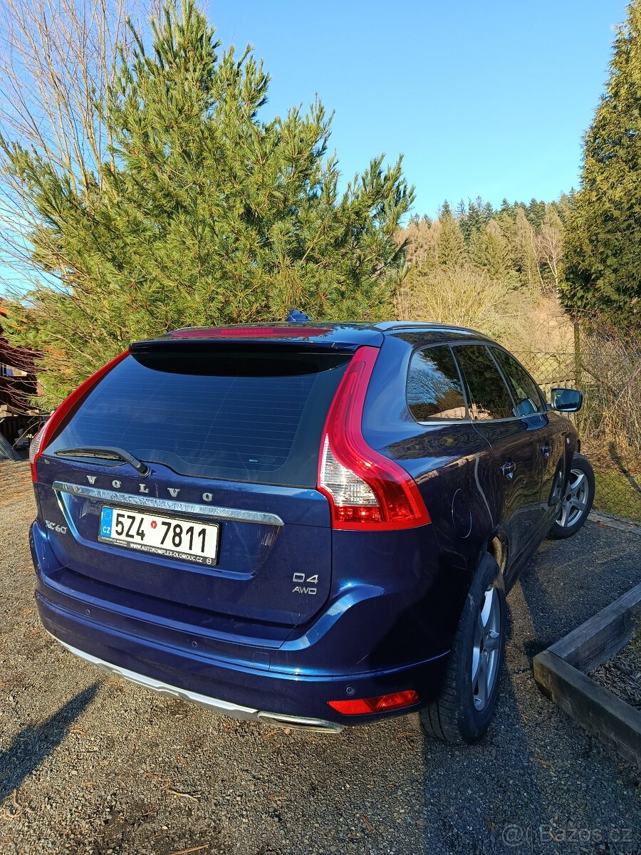 Volvo XC60 4x4 D4 AT edice Ocean Race - 10