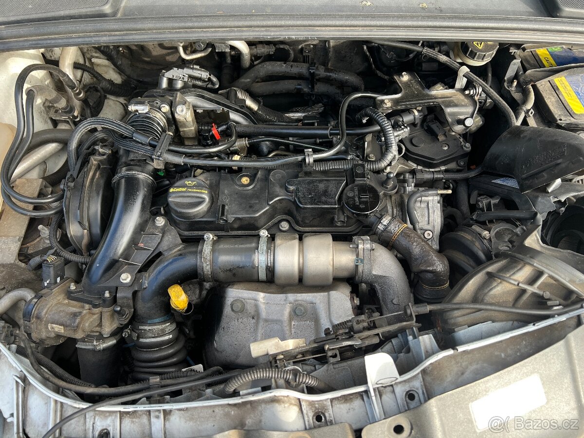 ND Ford Focus III 1,6TDCi - 10