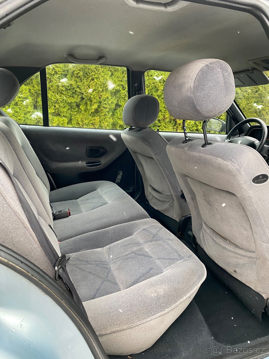 Peugeot 306 1.8i 81kw rok 2001 Euro3 v ČR jedna majitelka - 10