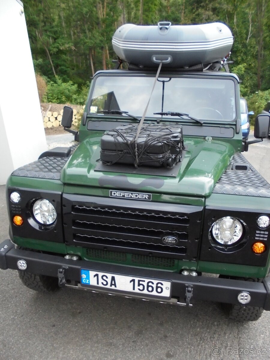 Land Rover Defender 2,5 TD5 - 90 kW - 10