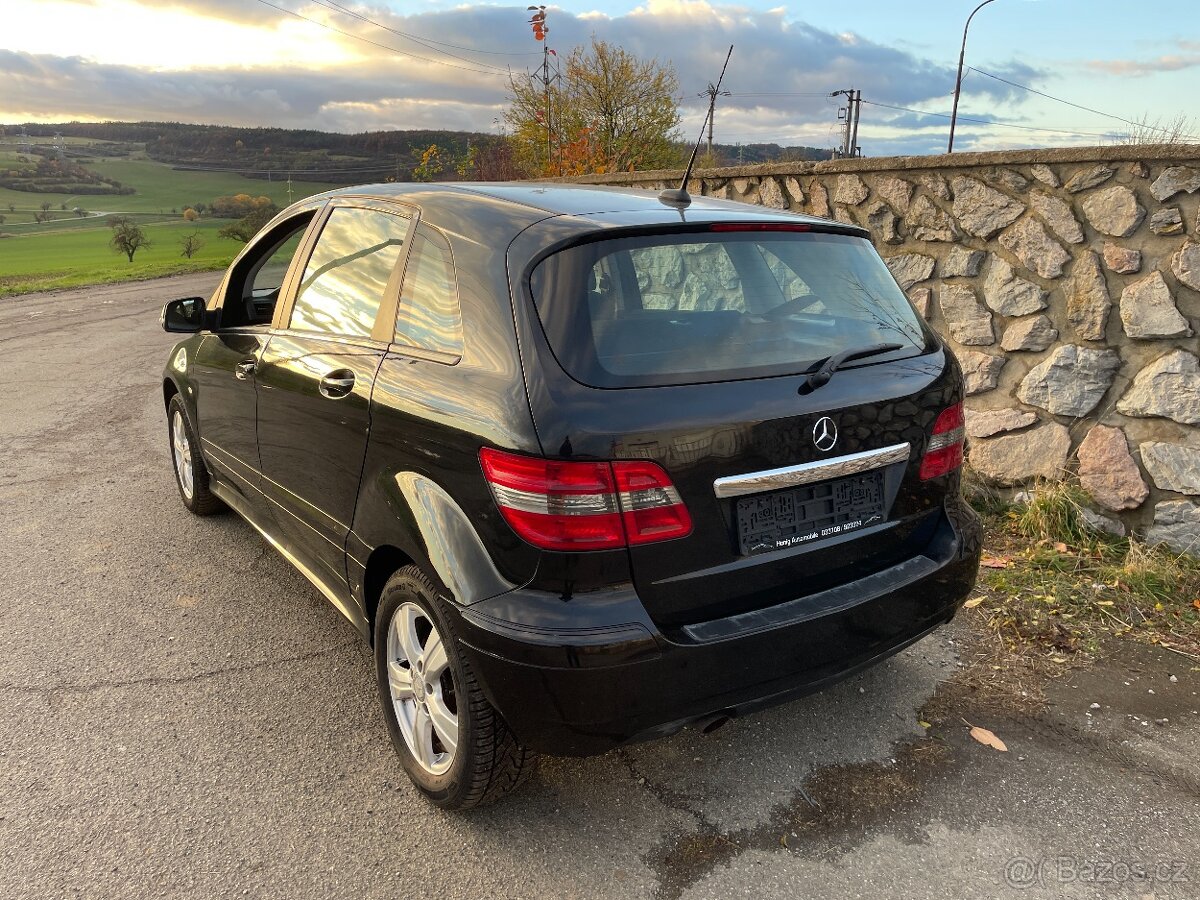 Mercedes-Benz w245 facelift B160 manuál - 10