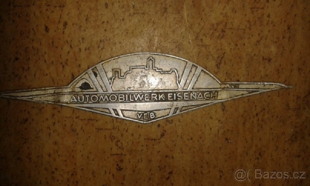 Příručka 1000 MB,teploměr,marťan VD Maják, kývací tučňák aj. - 10