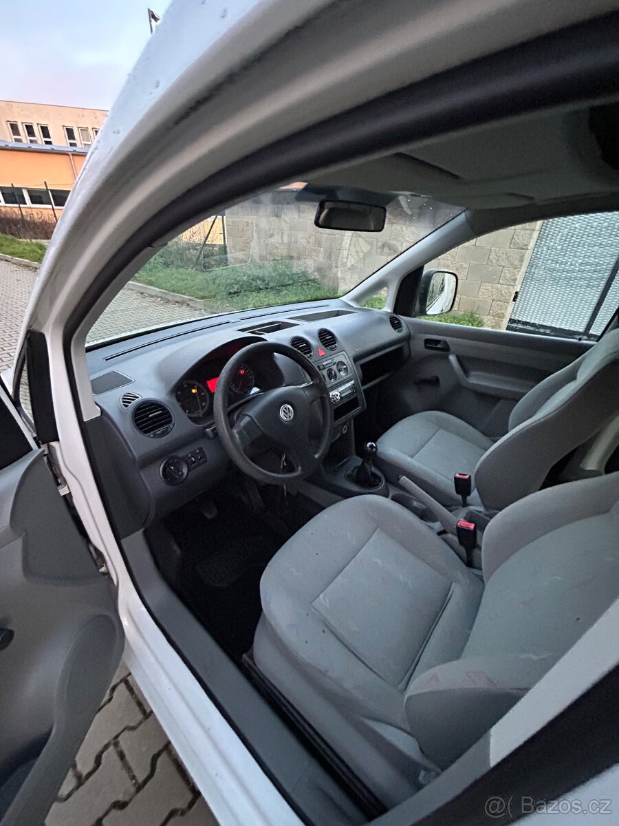 Volkswagen Caddy VAN - 10