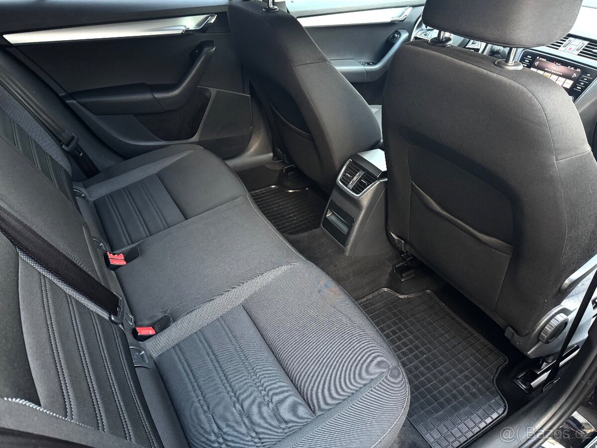 Škoda Octavia 3 1.6TDI 85kw DSG 188.000km - 10