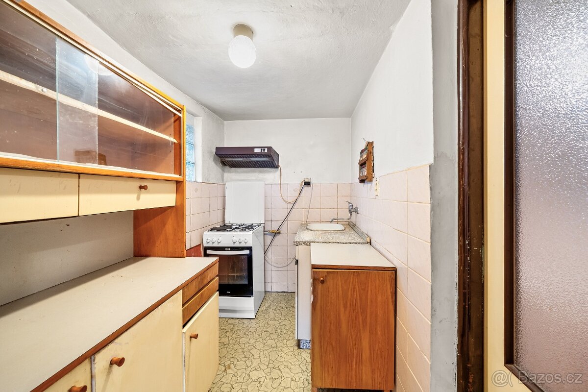 Prodej rodinného domu 110 m2, pozemek 1027 m2 – Hrabětice - 10