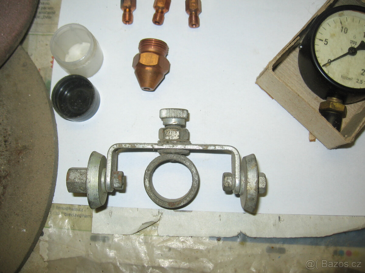 Růzmé vybavení do dílny - 10