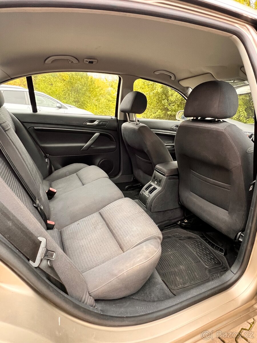 Prodám Škoda Superb 1.8 (110 kW / 150 k), rok výroby 2002, - 10