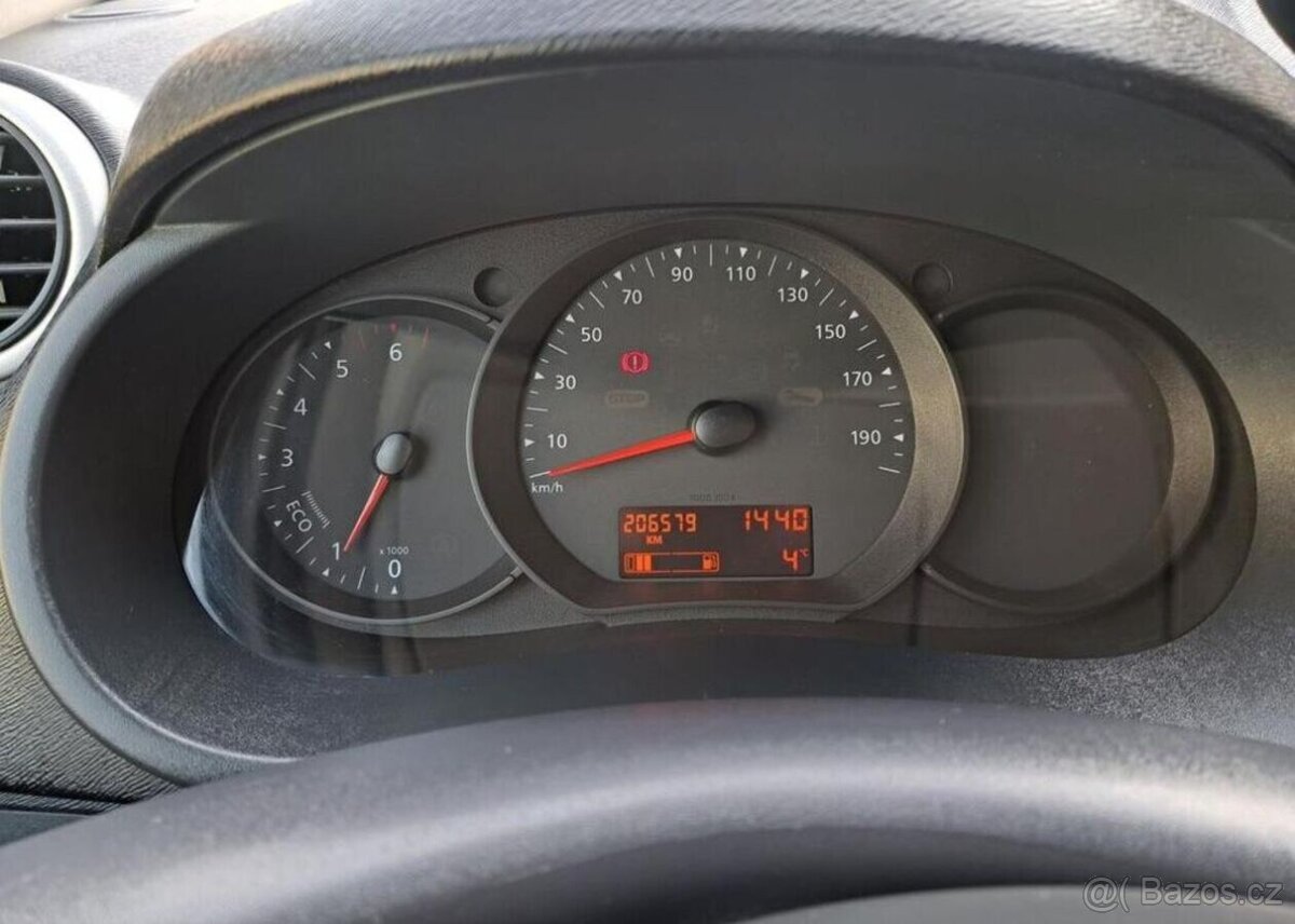 Renault Kangoo 1,5 dCi 90 k Extrem nafta manuál 66 kw - 10