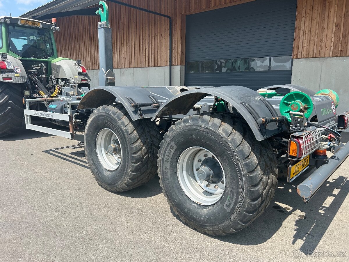 Hákový nosič kontejnerú - 10