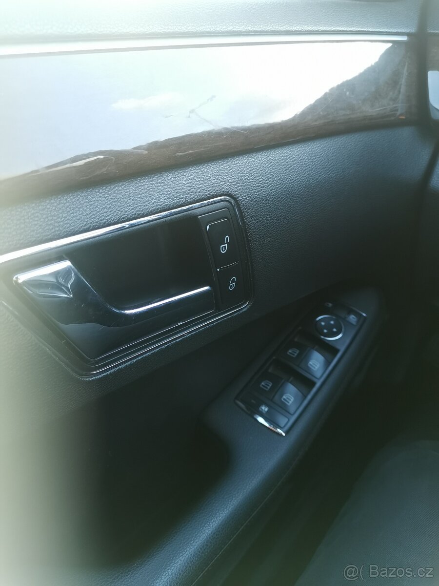 Mercedes E200 CDI - 10