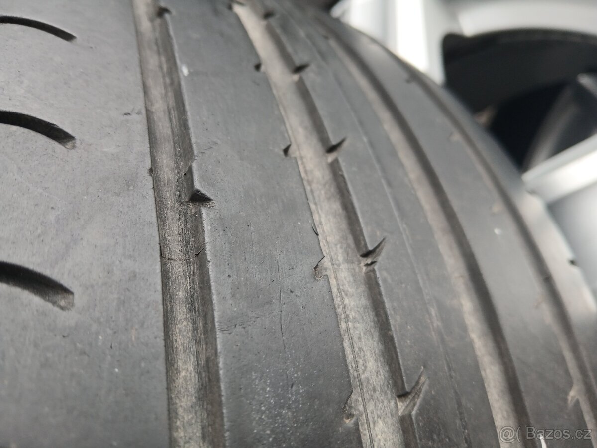 Sada ALU kol Dezent 225/45R17 letní - 10