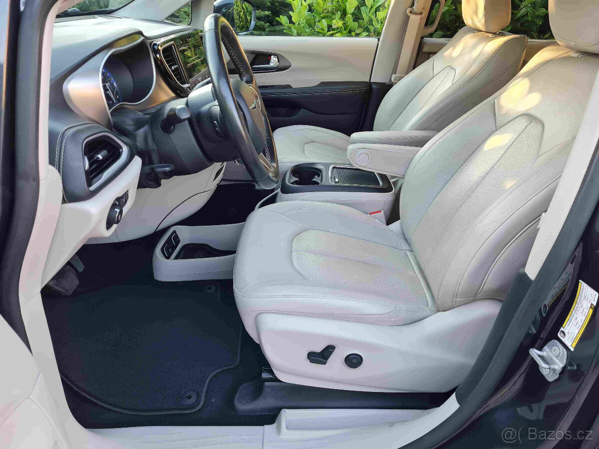 Chrysler Pacifica 3,6 Touring L, nový model, DPH - 10