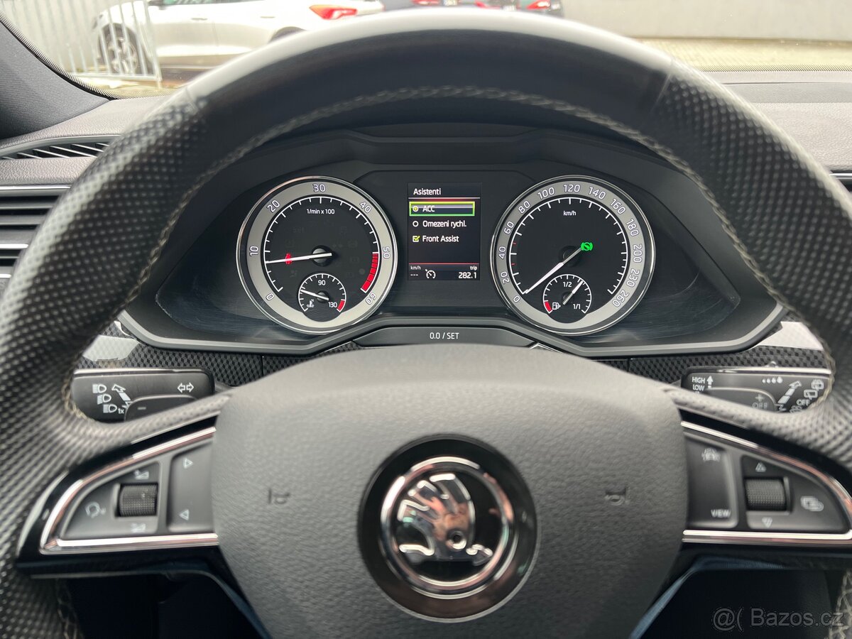 Škoda Superb kombi 2.0TDi Sportline DSG nez. topení - DPH - 10