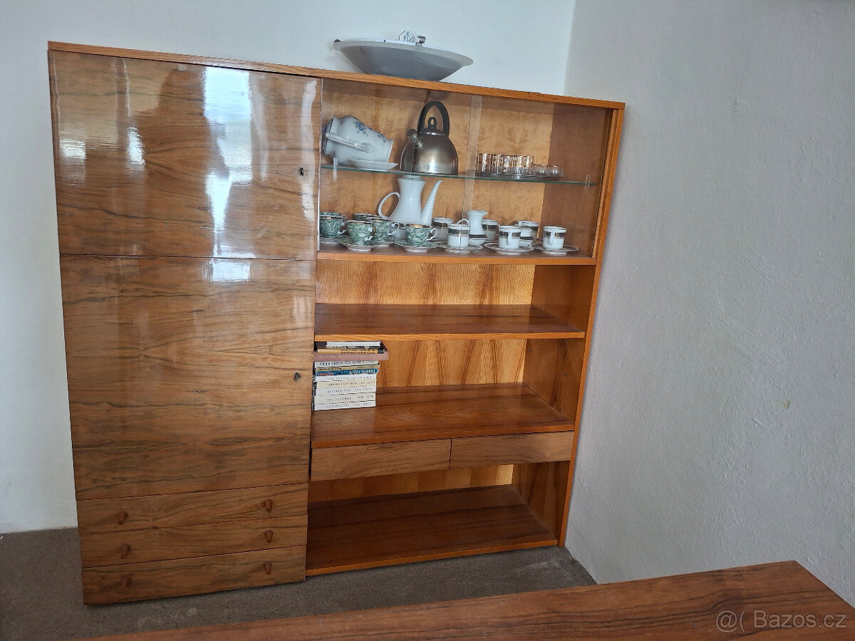 Retro ložnice+stůl a 4 polstrované židle, sekretář - 10