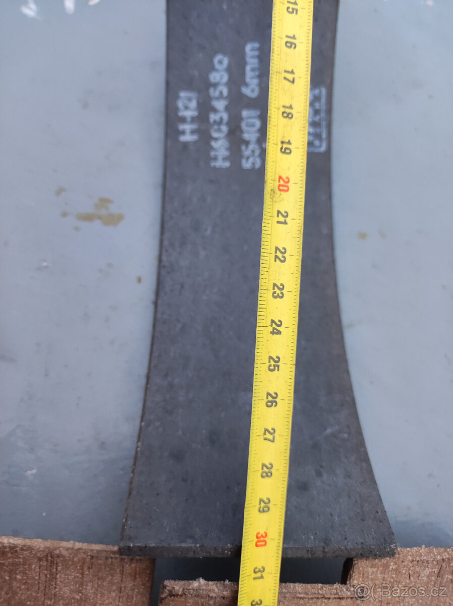 prodám náhradní díly na vlek 7t - 10