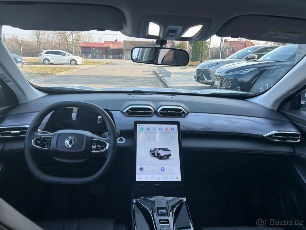 Dongfeng, MAGE E2 - 10